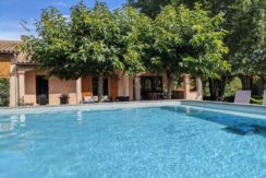 Belle villa de 175 m² sur 2 600 m² DIVISIBLES à Lapeyrouse